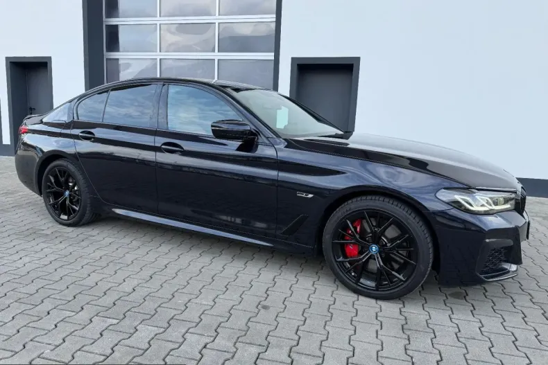 BMW 545 (Seria 5) din 2022 cu 48.788 km - oferta BMW205272 - foto 3