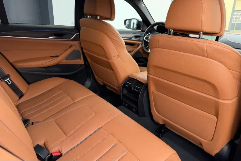 BMW 545 (Seria 5) din 2022 cu 48.788 km - oferta BMW205272 - foto 24