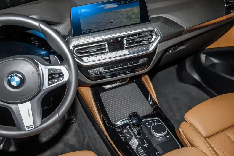 BMW X4 (Seria X) din 2024 cu 18.604 km - oferta BMW205276 - foto 14