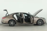 Mercedes-Benz E 220 (Clasa E) din 2025 cu 10.199 km - oferta MER205283 - foto 8