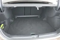 Mercedes-Benz E 220 (Clasa E) din 2025 cu 10.199 km - oferta MER205283 - foto 22