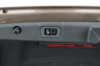 Mercedes-Benz E 220 (Clasa E) din 2025 cu 10.199 km - oferta MER205283 - foto 24