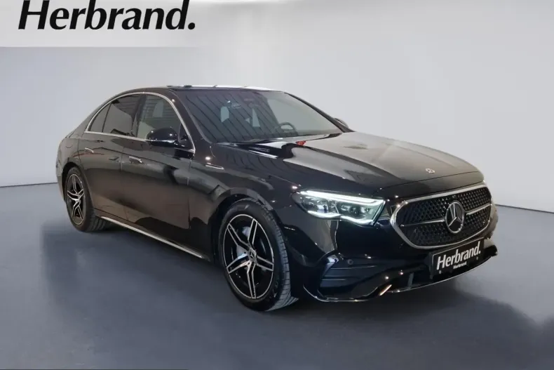 Mercedes-Benz E 220 (Clasa E) din 2025 cu 10.259 km - oferta MER205284 - foto 1