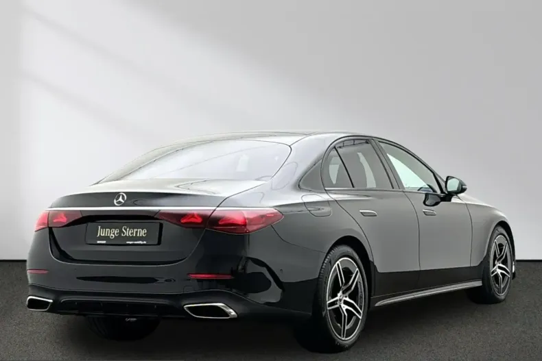 Mercedes-Benz E 220 (Clasa E) din 2025 cu 18.079 km - oferta MER205285 - foto 3