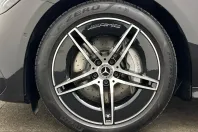 Mercedes-Benz E 220 (Clasa E) din 2025 cu 18.079 km - oferta MER205285 - foto 7