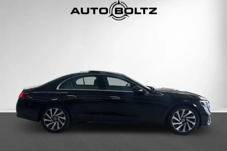 Mercedes-Benz E 200 (Clasa E) din 2024 cu 25.500 km - oferta MER205286 - foto 4