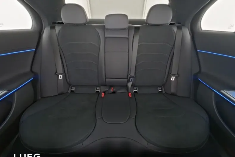 Mercedes-Benz E 200 (Clasa E) din 2024 cu 15.541 km - oferta MER205288 - foto 6