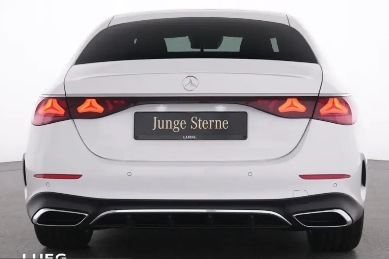 Mercedes-Benz E 200 (Clasa E) din 2024 cu 15.541 km - oferta MER205288 - foto 15