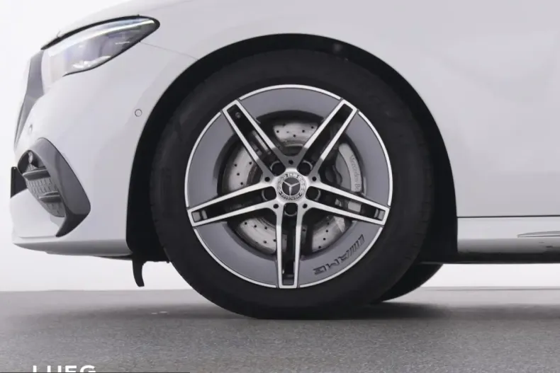 Mercedes-Benz E 200 (Clasa E) din 2024 cu 15.541 km - oferta MER205288 - foto 19