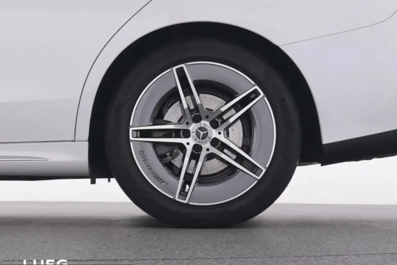 Mercedes-Benz E 200 (Clasa E) din 2024 cu 15.541 km - oferta MER205288 - foto 20