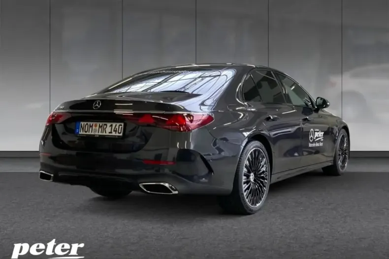 Mercedes-Benz E 200 (Clasa E) din 2024 cu 19.998 km - oferta MER205289 - foto 5