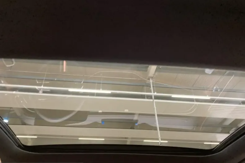 Mercedes-Benz E 200 (Clasa E) din 2024 cu 19.998 km - oferta MER205289 - foto 18