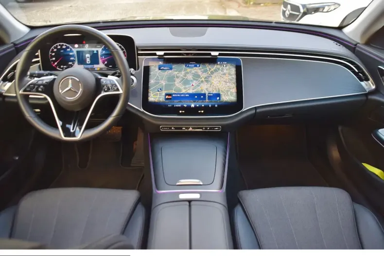 Mercedes-Benz E 200 (Clasa E) din 2024 cu 33.144 km - oferta MER205290 - foto 3