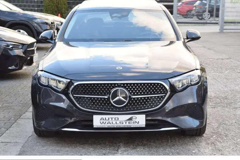 Mercedes-Benz E 200 (Clasa E) din 2024 cu 33.144 km - oferta MER205290 - foto 20