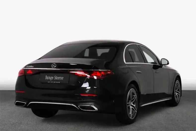 Mercedes-Benz E 220 (Clasa E) din 2025 cu 13.555 km - oferta MER205294 - foto 2