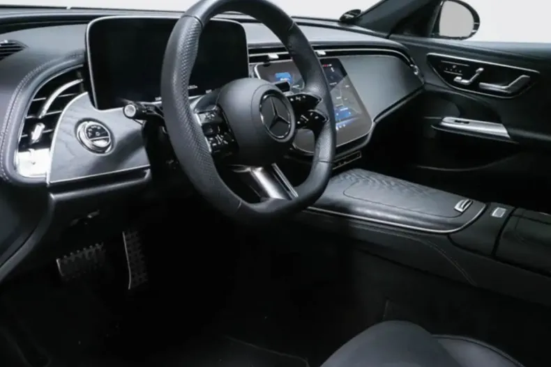 Mercedes-Benz E 220 (Clasa E) din 2025 cu 13.555 km - oferta MER205294 - foto 7