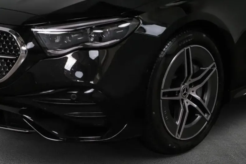 Mercedes-Benz E 220 (Clasa E) din 2025 cu 13.555 km - oferta MER205294 - foto 9