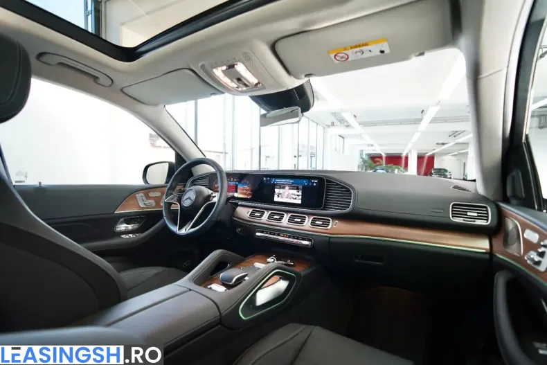 Mercedes-Benz GLS 450 (Clasa GLS) din 2024 cu 10.000 km - oferta MER205299 - foto 37