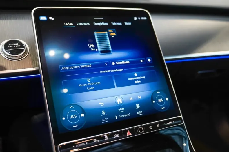 Mercedes-Benz S 580 (Clasa S) din 2024 cu 28.371 km - oferta MER205300 - foto 25