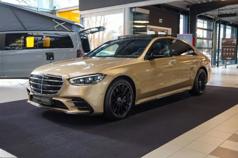 Mercedes-Benz S 580 (Clasa S) din 2024 cu 23.694 km - oferta MER205301 - foto 1