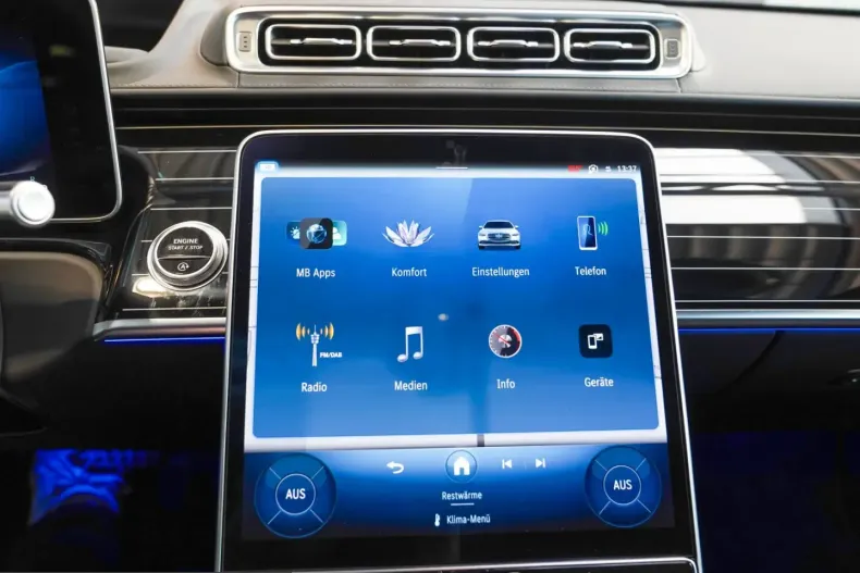 Mercedes-Benz S 580 (Clasa S) din 2024 cu 23.694 km - oferta MER205301 - foto 22