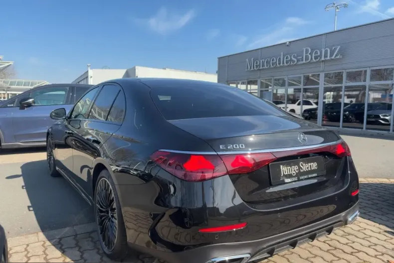 Mercedes-Benz E 200 (Clasa E) din 2025 cu 11.053 km - oferta MER205302 - foto 3