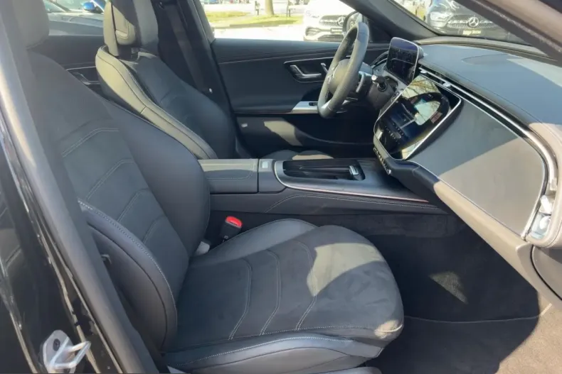 Mercedes-Benz E 200 (Clasa E) din 2025 cu 11.053 km - oferta MER205302 - foto 6