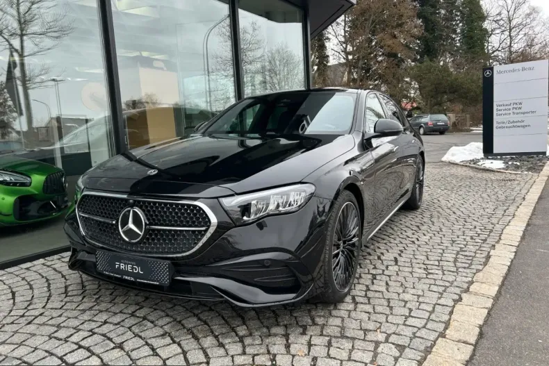 Mercedes-Benz E 220 (Clasa E) din 2024 cu 23.850 km - oferta MER205303 - foto 2