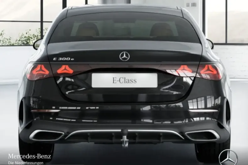 Mercedes-Benz E 300 (Clasa E) din 2024 cu 33.531 km - oferta MER205304 - foto 8