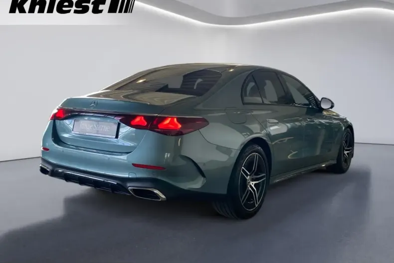 Mercedes-Benz E 220 (Clasa E) din 2024 cu 13.148 km - oferta MER205306 - foto 3