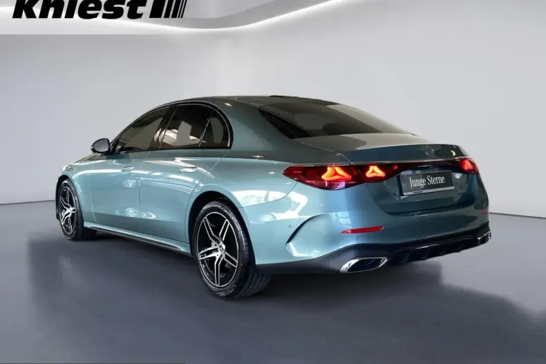 Mercedes-Benz E 220 (Clasa E) din 2024 cu 13.148 km - oferta MER205306 - foto 4