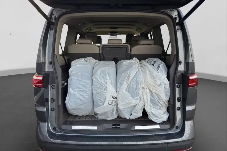 Volkswagen T7 Multivan din 2023 cu 90.740 km - oferta VOL205308 - foto 15