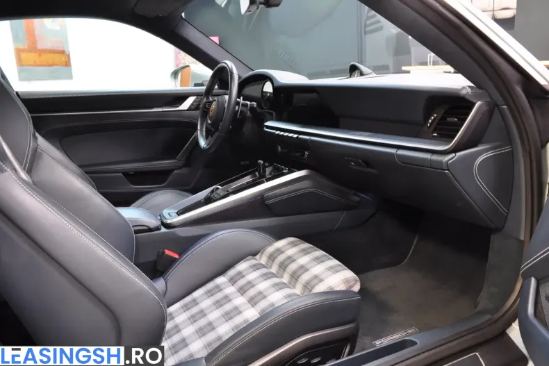 Porsche 911 din 2022 cu 61.084 km - oferta POR205310 - foto 10