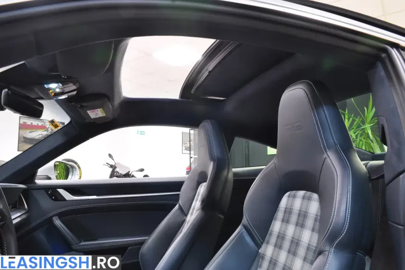 Porsche 911 din 2022 cu 61.084 km - oferta POR205310 - foto 17