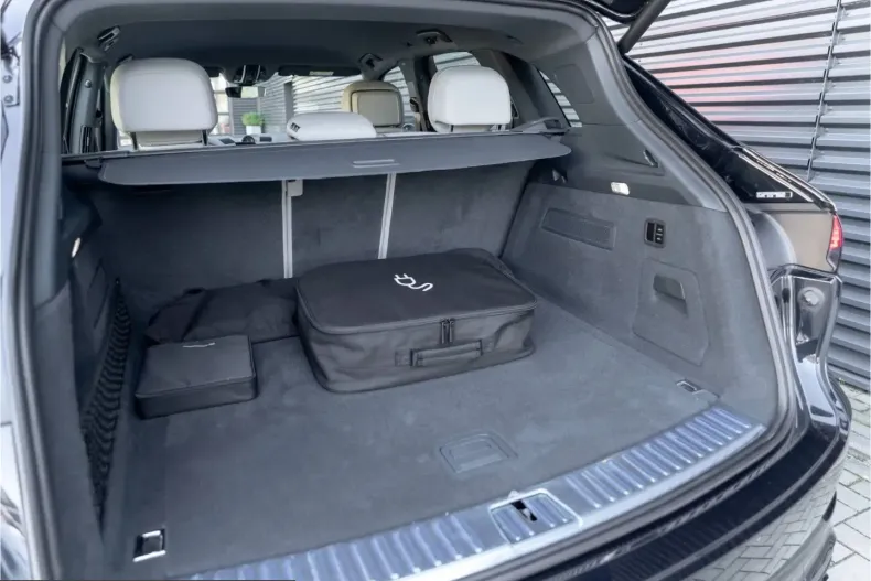 Porsche Cayenne din 2022 cu 34.787 km - oferta POR205312 - foto 14