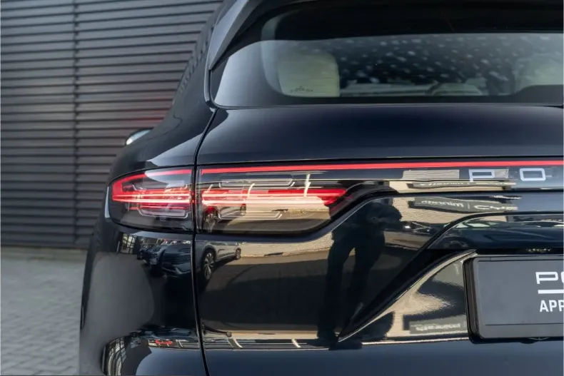 Porsche Cayenne din 2022 cu 34.787 km - oferta POR205312 - foto 22