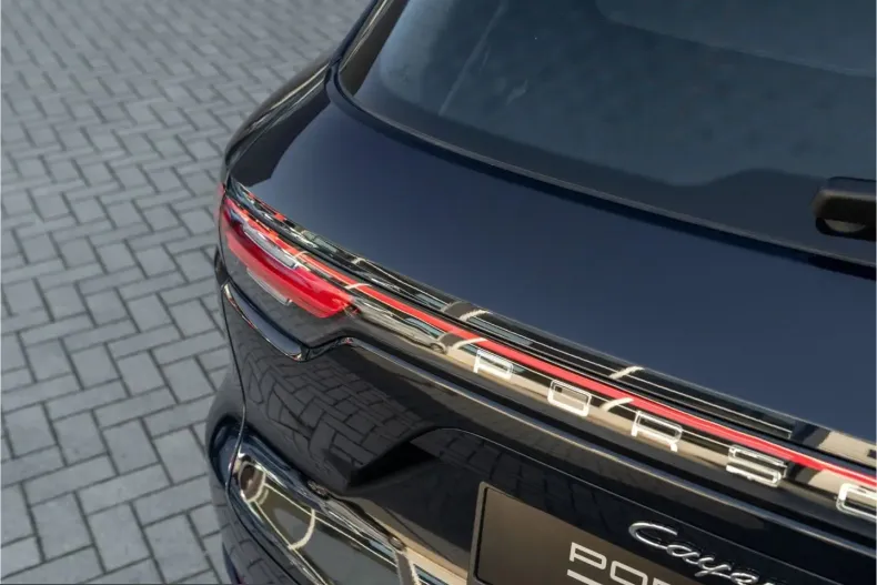 Porsche Cayenne din 2022 cu 34.787 km - oferta POR205312 - foto 24