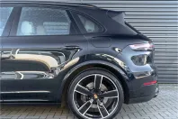 Porsche Cayenne din 2022 cu 34.787 km - oferta POR205312 - foto 48