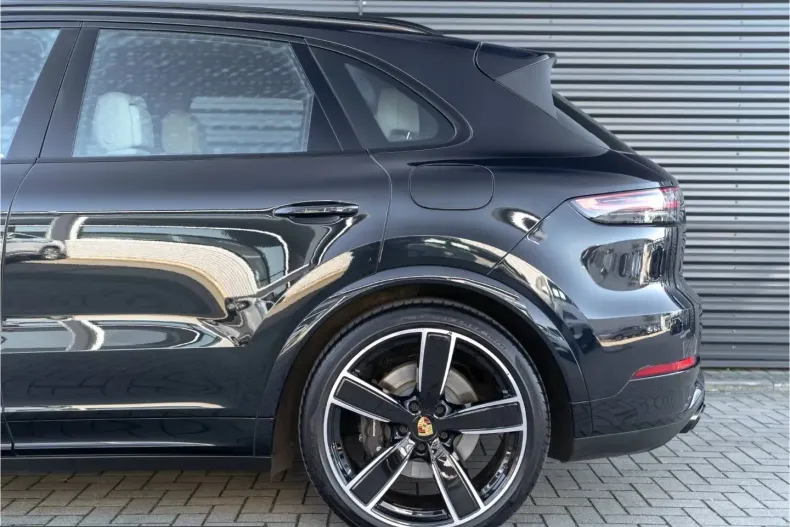 Porsche Cayenne din 2022 cu 34.787 km - oferta POR205312 - foto 48