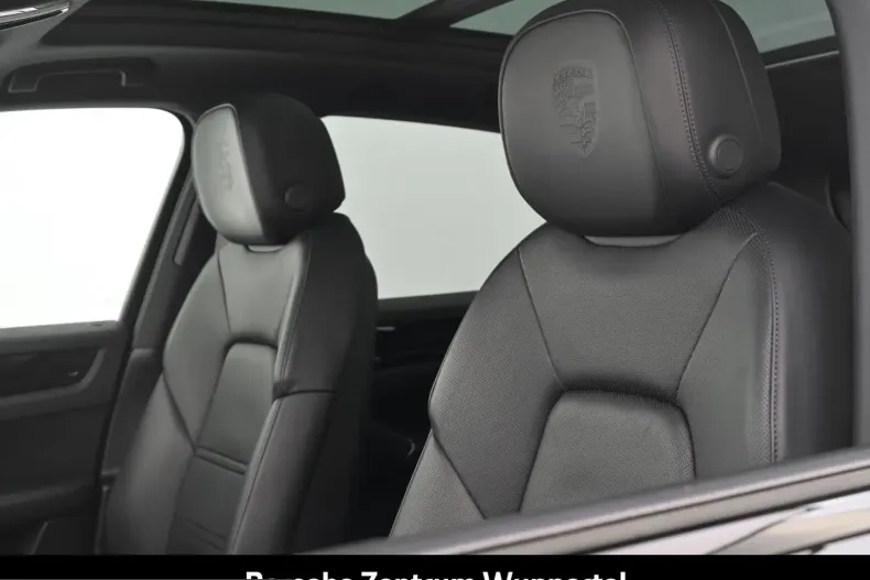 Porsche Cayenne din 2023 cu 88.966 km - oferta POR205313 - foto 16