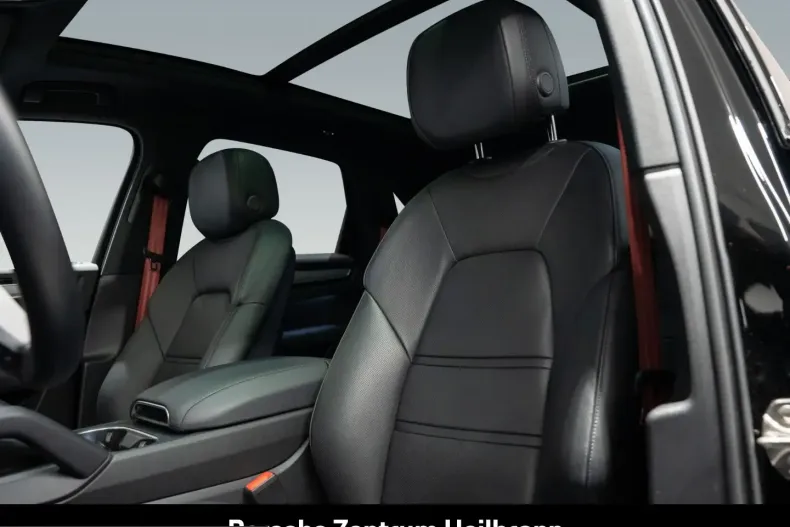 Porsche Cayenne din 2023 cu 42.860 km - oferta POR205314 - foto 9