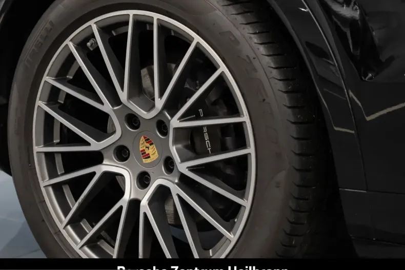 Porsche Cayenne din 2023 cu 42.860 km - oferta POR205314 - foto 17