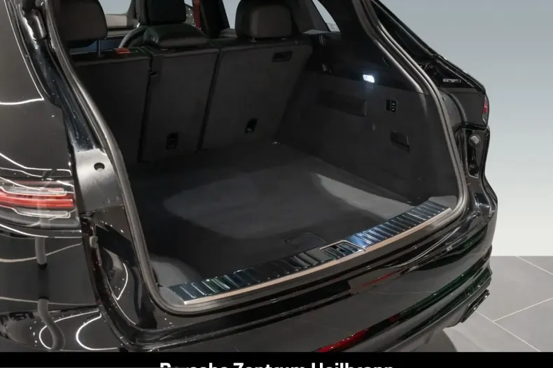 Porsche Cayenne din 2023 cu 42.860 km - oferta POR205314 - foto 34