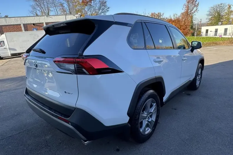 Toyota RAV4 din 2025 cu 100 km - oferta TOY205315 - foto 8