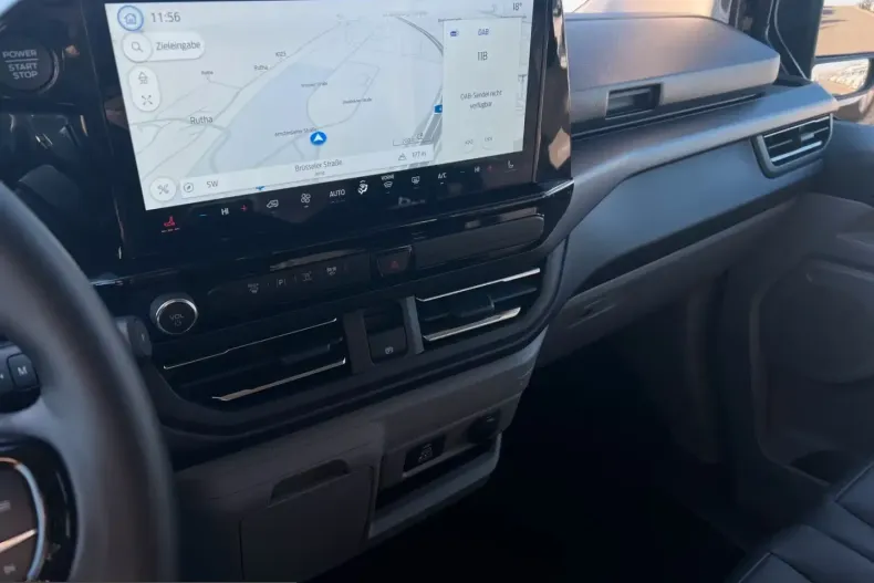 Ford Tourneo Custom din 2025 cu 22.152 km - oferta FOR205317 - foto 18