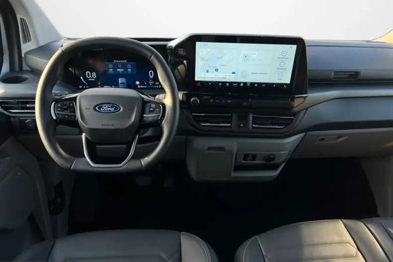 Ford Tourneo Custom din 2025 cu 23.130 km - oferta FOR205318 - foto 9