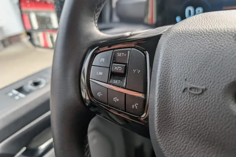 Ford Tourneo Custom din 2025 cu 40.223 km - oferta FOR205322 - foto 15