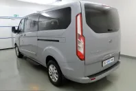 Ford Tourneo Custom din 2023 cu 44.756 km - oferta FOR205326 - foto 4