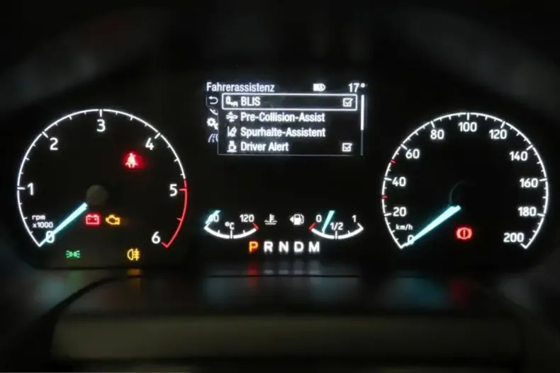 Ford Tourneo Custom din 2023 cu 44.756 km - oferta FOR205326 - foto 11