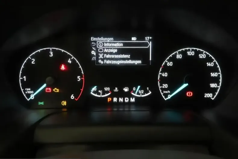 Ford Tourneo Custom din 2023 cu 44.756 km - oferta FOR205326 - foto 13